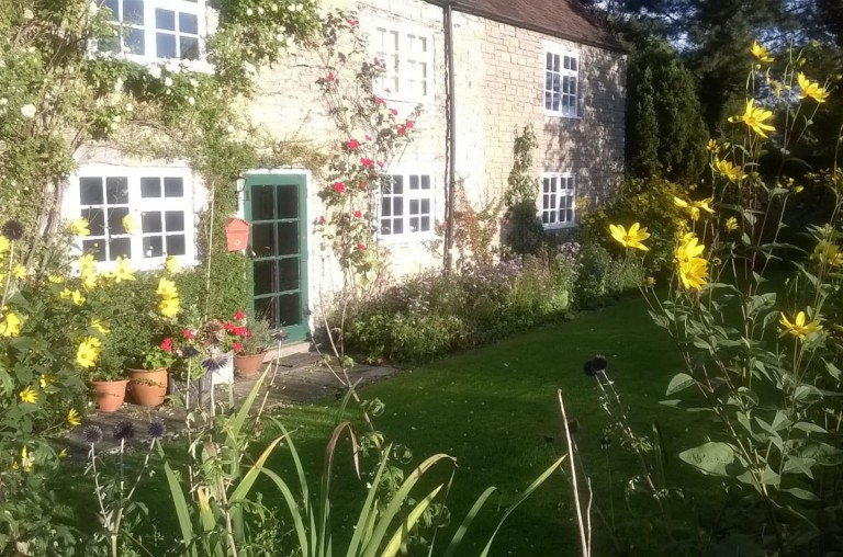 Holiday Cottages Birmingham No Booking Fees