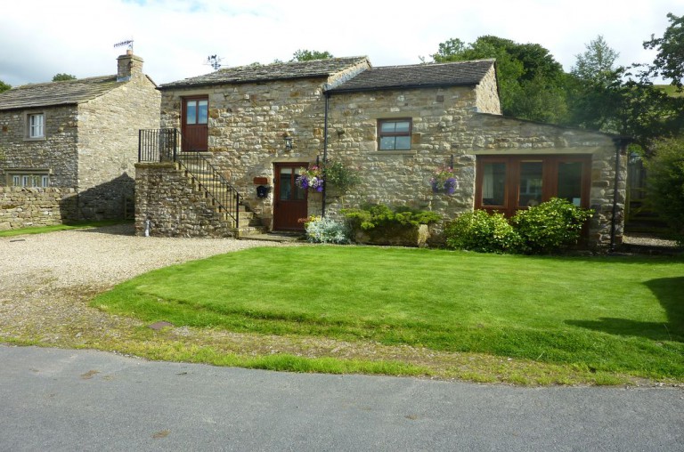 Holiday Cottages West Scrafton, Leyburn, Yorkshire No Booking Fees