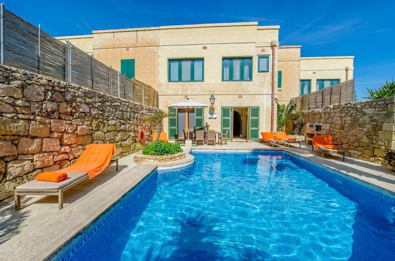Villa Rentals Malta No Booking Fees