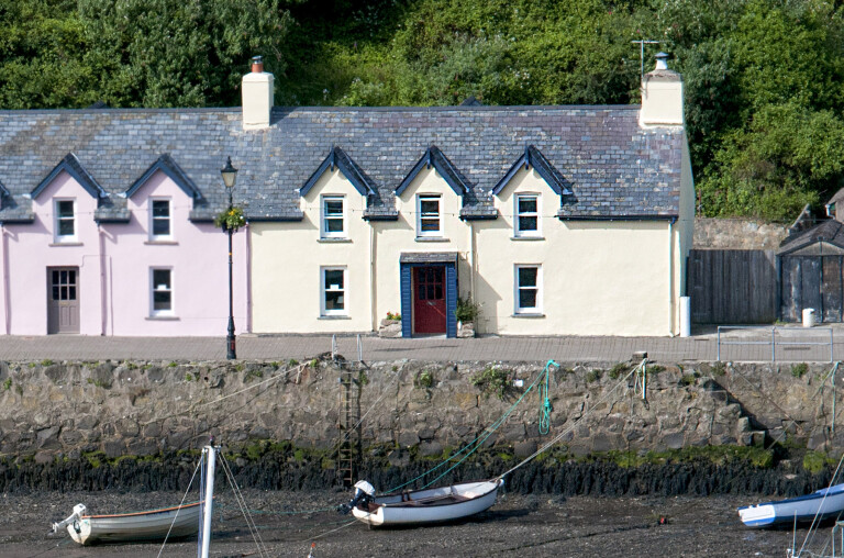 Holiday Cottages Lower Town, Fishguard, Pembrokeshire No Booking Fees