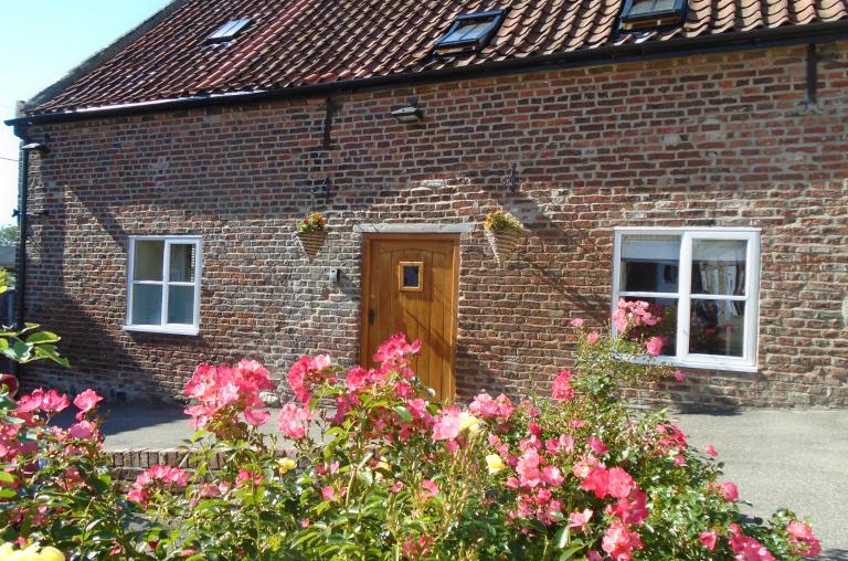 Holiday Cottages Hornsea, Yorkshire No Booking Fees