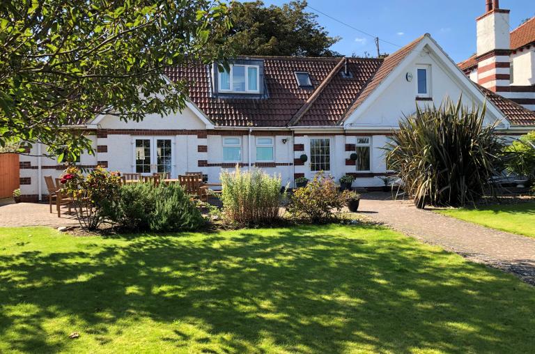 Holiday Cottages SaltburnByTheSea, Yorkshire No Booking Fees