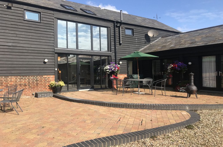 Holiday Cottages FrintonOnSea, Essex No Booking Fees