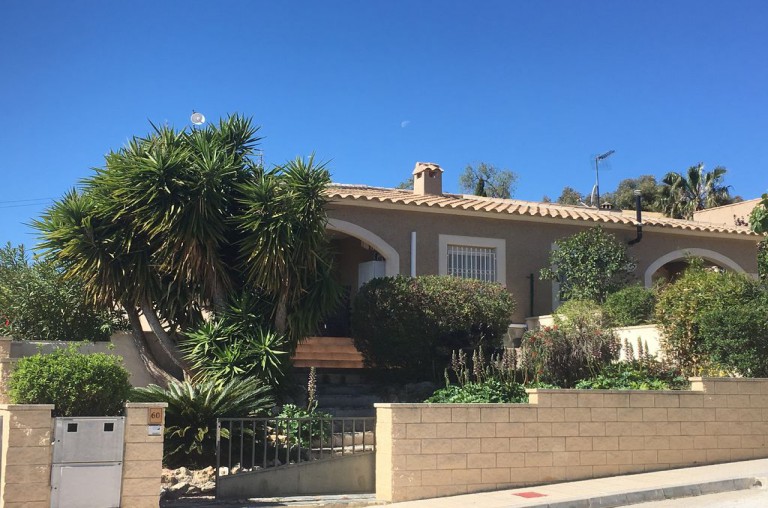 Villa Rentals Benidorm No Booking Fees