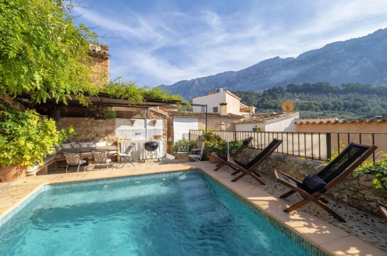 Villa Rentals Sóller, Mallorca No Booking Fees