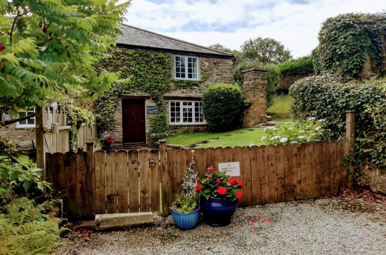 Holiday Cottages Looe, Cornwall No Booking Fees