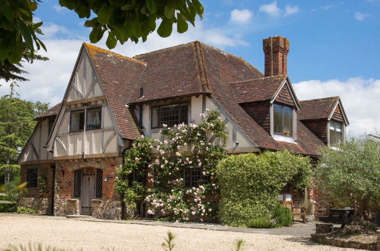 Holiday Cottages Worthing, West Sussex No Booking Fees